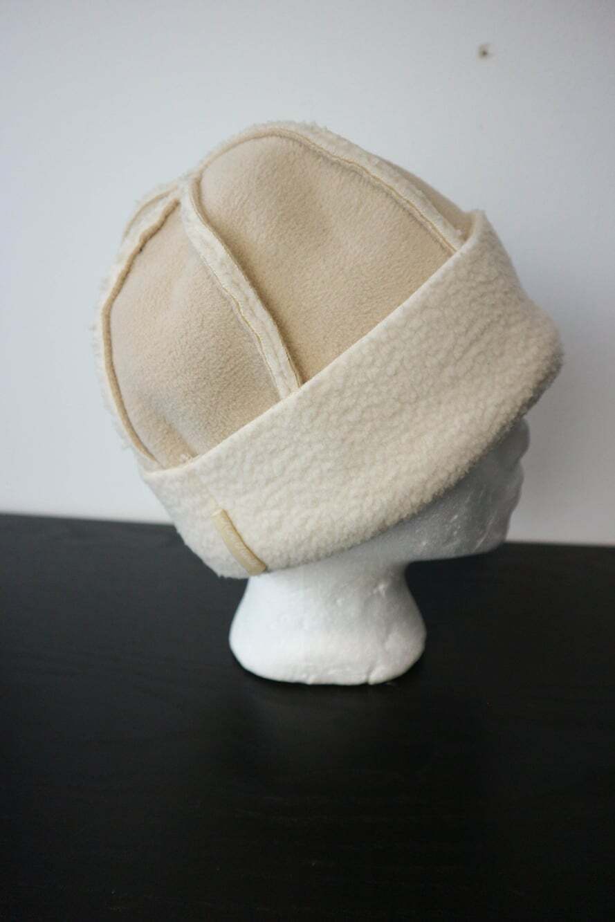 Hot Paws Reverse Style Toque Beanie Fleece